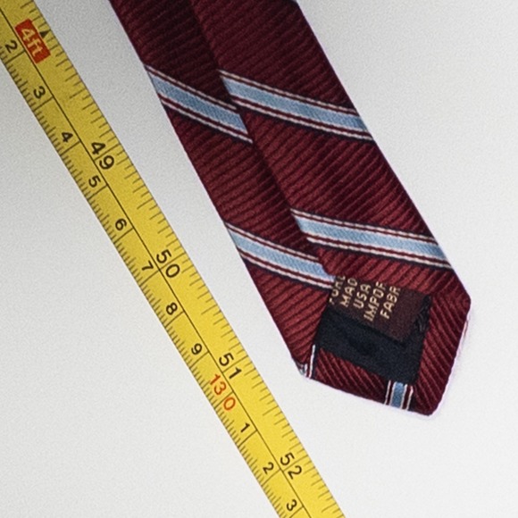 Brooks Brothers Striped Necktie‎ Stain Resistant Burgundy Business Casual Tie - Picture 4 of 4